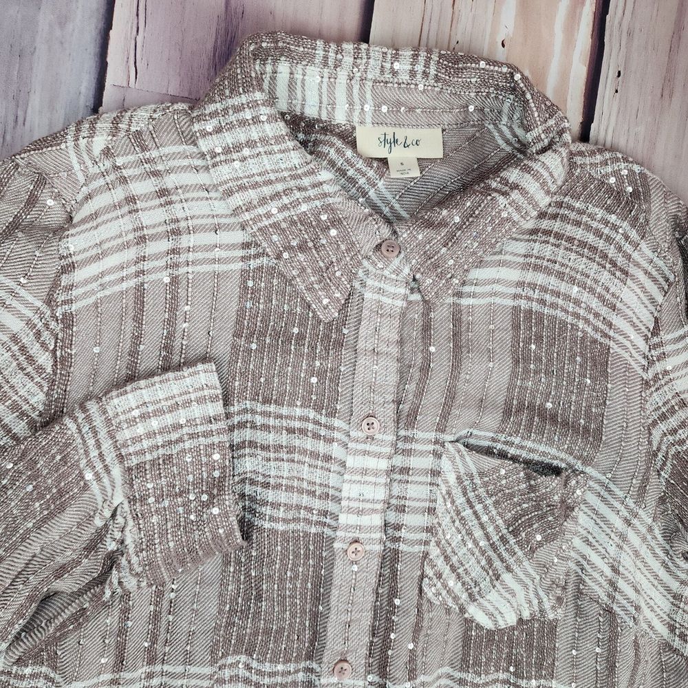 Style & Co Button Up Shirt Women's Small Long Sleeve Top Sequin Sparkle Taupe‎
